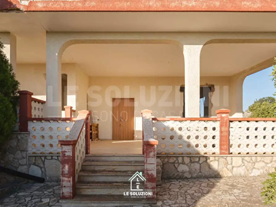 Immagine 3 di Villa in vendita  in strada comunale pozzo caterina a Putignano