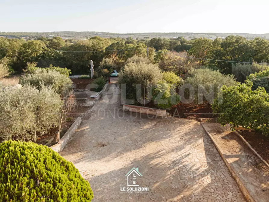 Immagine 14 di Villa in vendita  in strada comunale pozzo caterina a Putignano