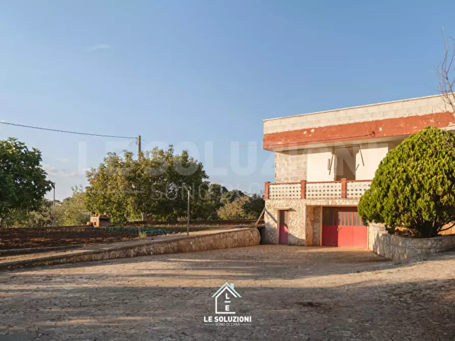 Immagine 18 di Villa in vendita  in strada comunale pozzo caterina a Putignano