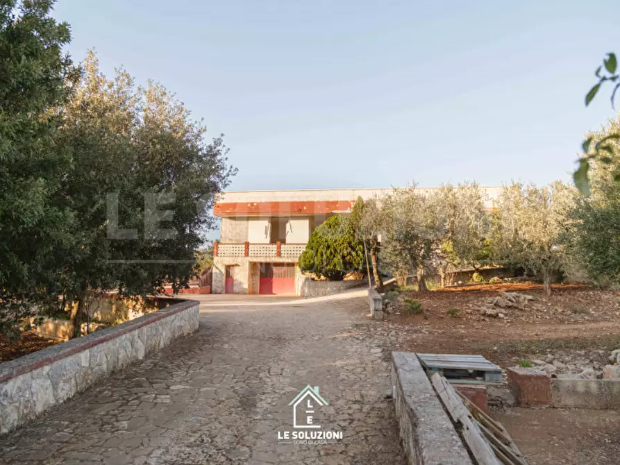 Immagine 19 di Villa in vendita  in strada comunale pozzo caterina a Putignano