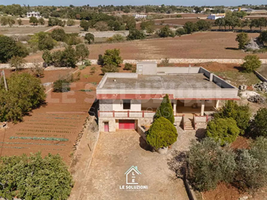 Immagine 25 di Villa in vendita  in strada comunale pozzo caterina a Putignano