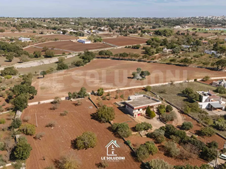 Immagine 27 di Villa in vendita  in strada comunale pozzo caterina a Putignano