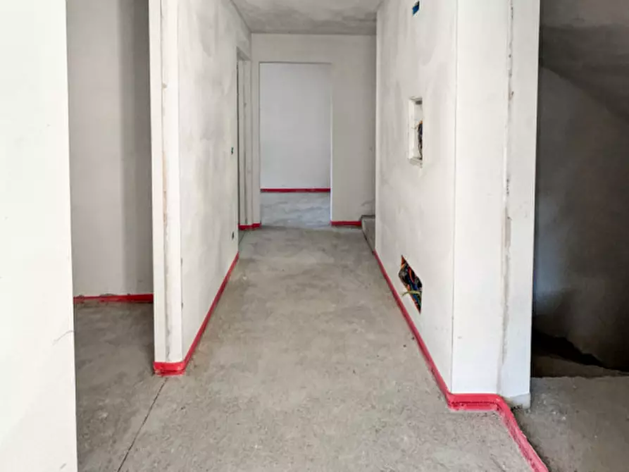 Immagine 12 di Appartamento in vendita  in Gleno di sotto a Montagna .Montan.