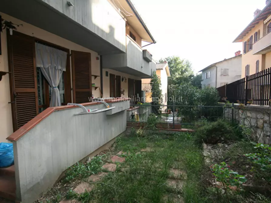 Immagine 8 di Villetta a schiera in vendita  a Torrita Di Siena