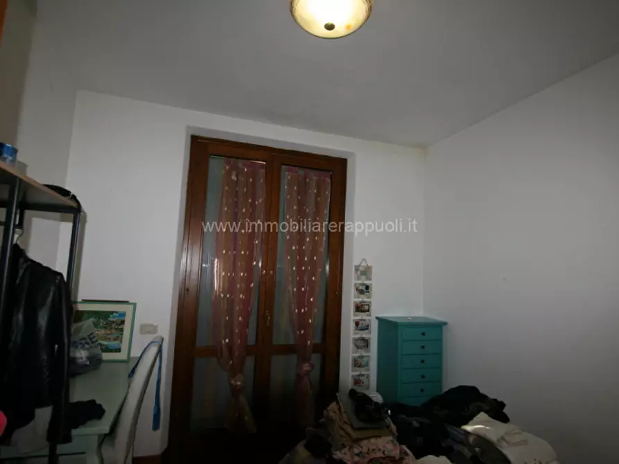 Immagine 11 di Villetta a schiera in vendita  a Torrita Di Siena