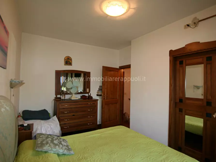 Immagine 14 di Villetta a schiera in vendita  a Torrita Di Siena