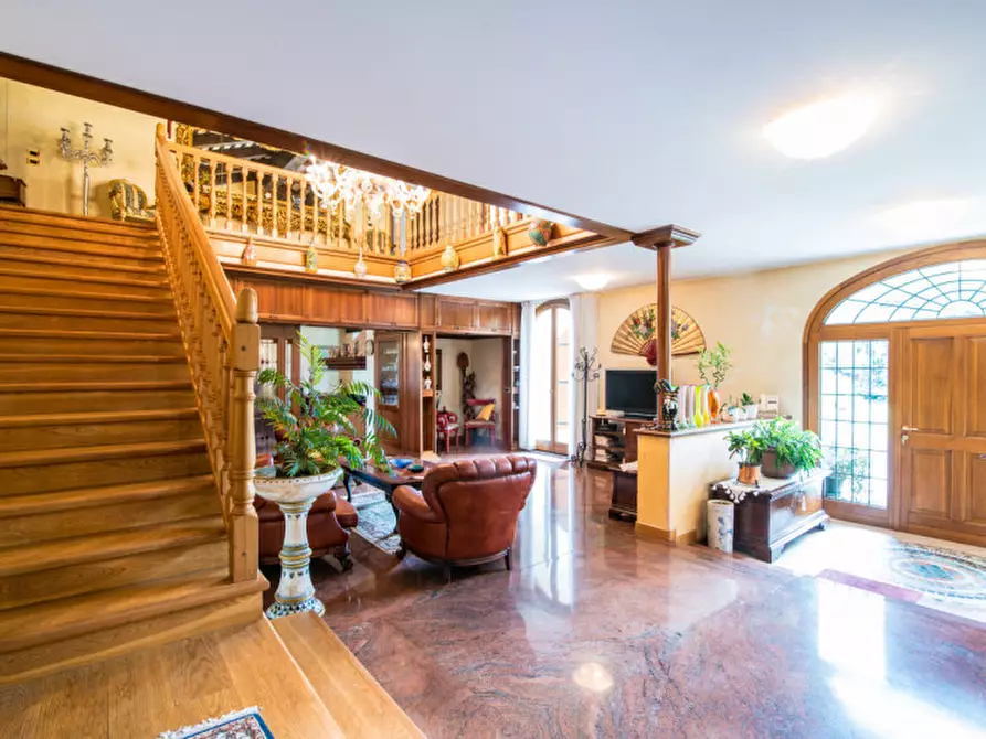 Immagine 10 di Villa in vendita  a Selvazzano Dentro