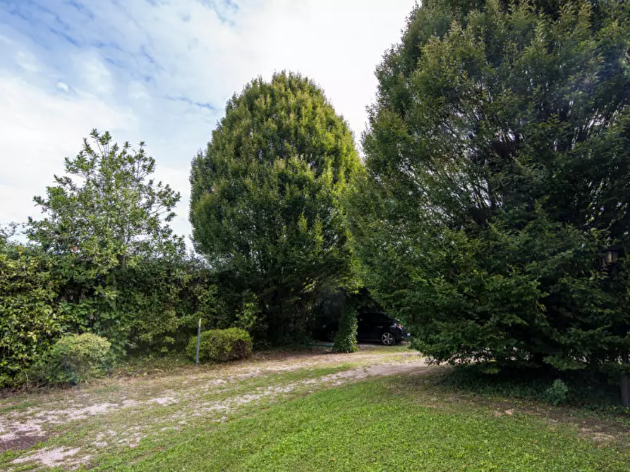 Immagine 34 di Villa in vendita  a Selvazzano Dentro