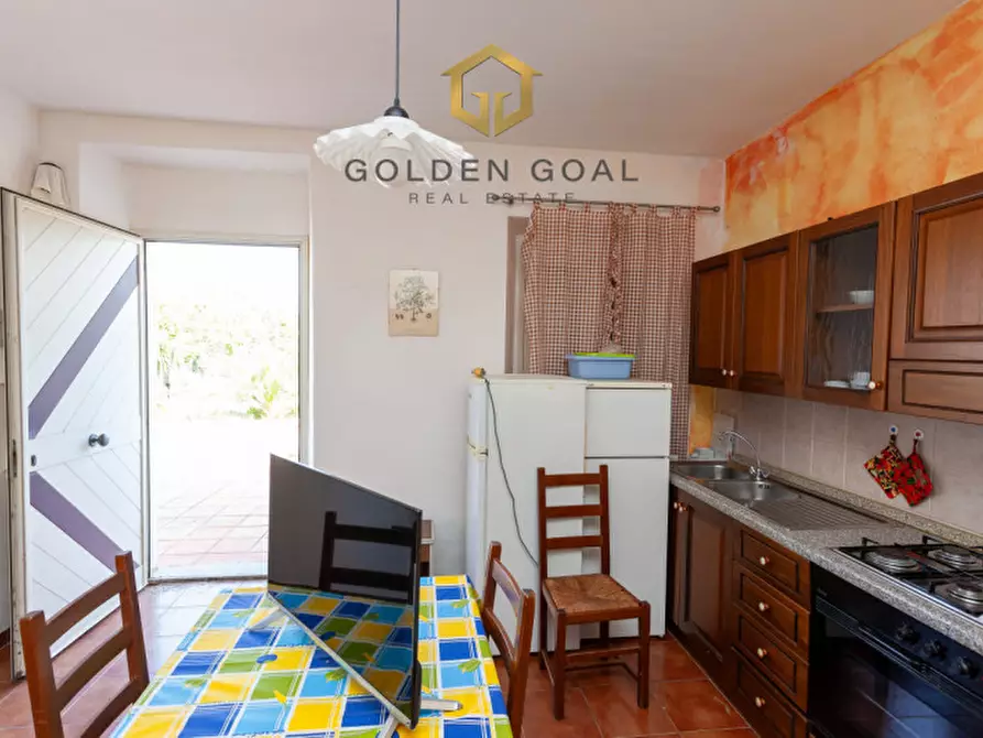 Immagine 11 di Villa in vendita  a Posada