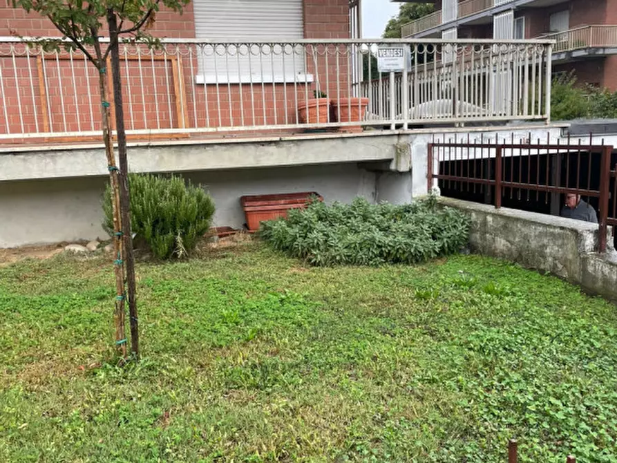 Immagine 1 di Appartamento in vendita  in via Thaon di Revel a Poirino