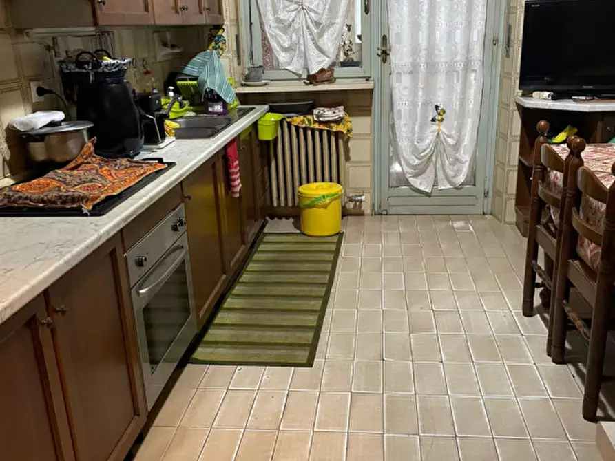 Immagine 4 di Appartamento in vendita  in via Thaon di Revel a Poirino