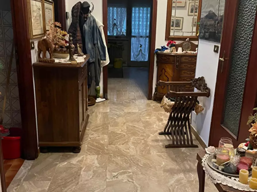 Immagine 3 di Appartamento in vendita  in via Thaon di Revel a Poirino