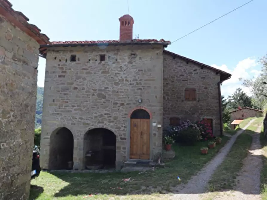 Immagine 5 di Casa indipendente in vendita  in Poggio di Loro a Loro Ciuffenna