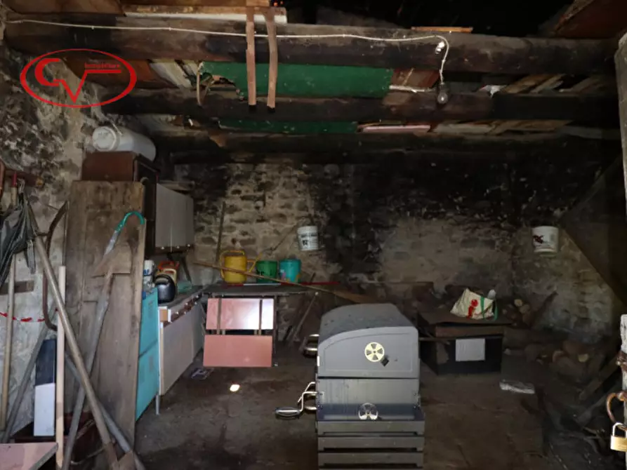 Immagine 38 di Casa indipendente in vendita  in Poggio di Loro a Loro Ciuffenna