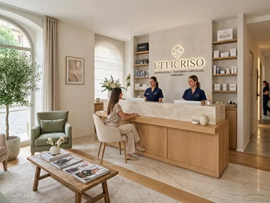 Immagine 6 di Negozio in affitto  in Via Mazzini a Verona