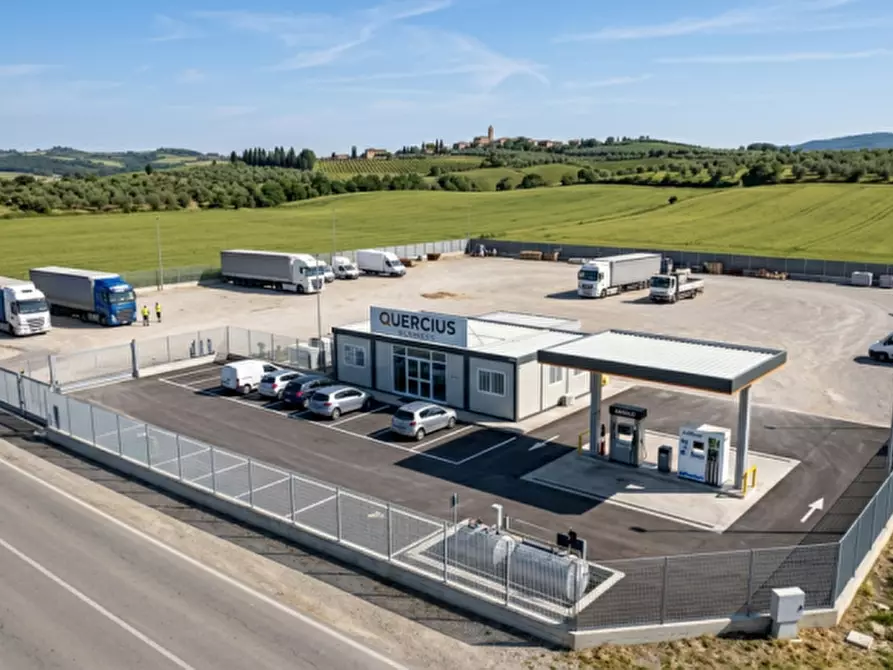 Immagine 7 di Negozio in affitto  in Via Mazzini a Verona