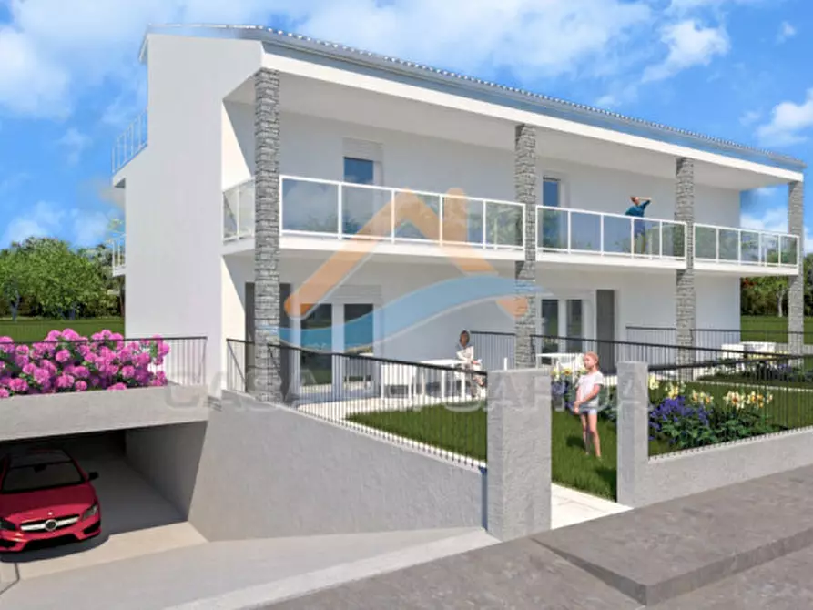 Immagine 2 di Villetta a schiera in vendita  in Via Sposetti a Desenzano Del Garda