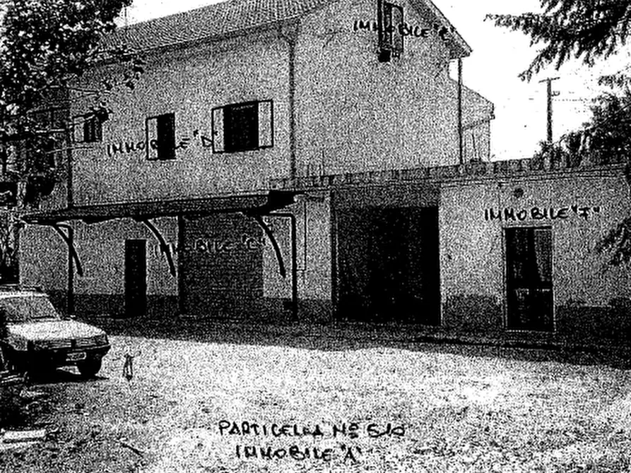 Immagine 4 di Appartamento in vendita  in Via delle Botte a Potenza