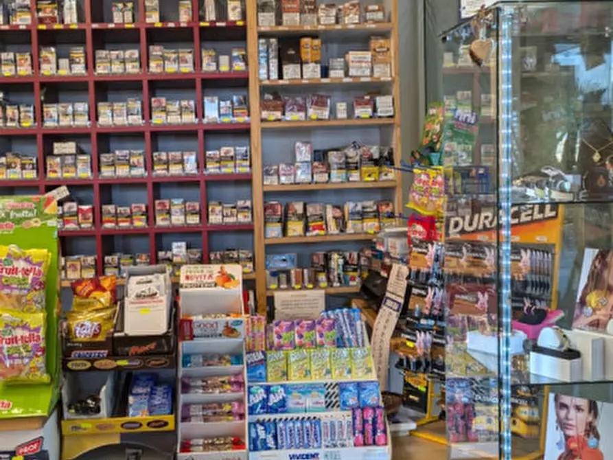 Immagine 8 di Attività commerciale in vendita  a Santo Stefano Al Mare