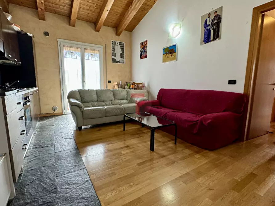 Immagine 2 di Appartamento in vendita  in via trieste a San Giorgio Delle Pertiche