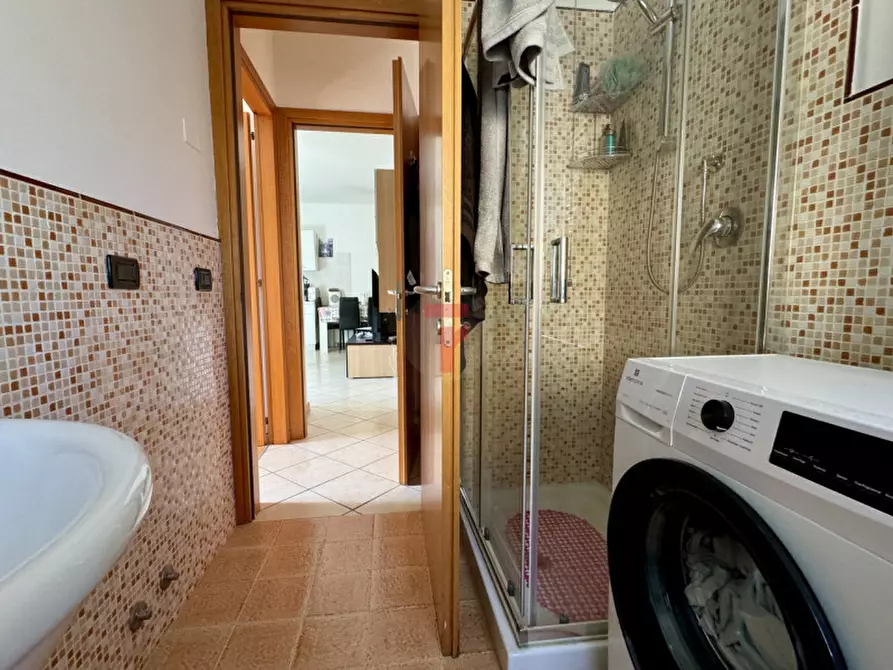 Immagine 10 di Appartamento in vendita  in via carducci a Villanova Di Camposampiero