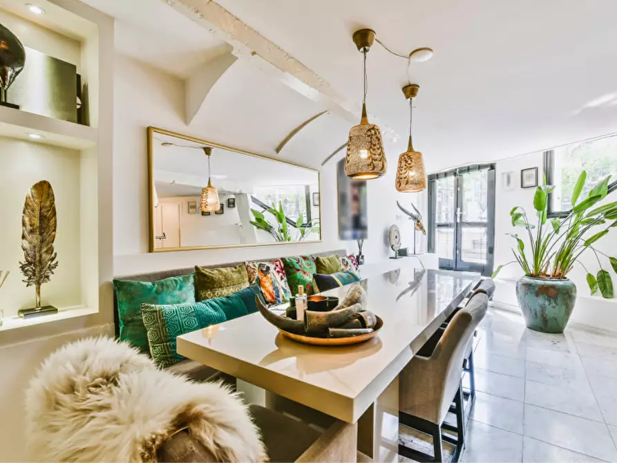 Immagine 29 di Villa in vendita  in via borri a Montechiarugolo