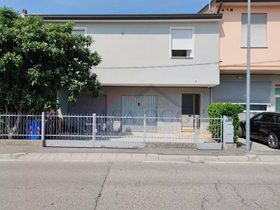 Immagine 17 di Appartamento in vendita  a Mestrino