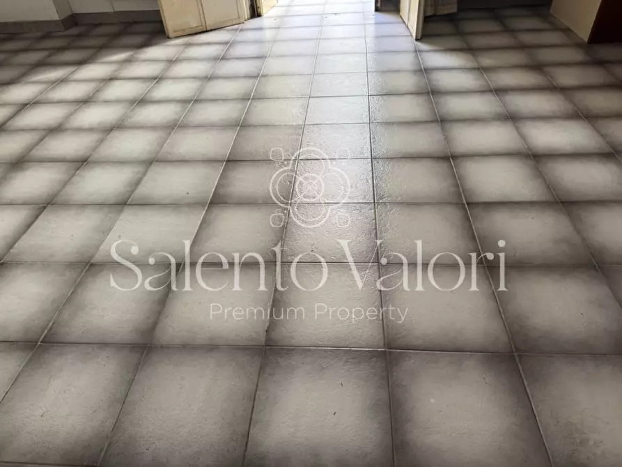 Immagine 9 di Casa indipendente in vendita  in Via Costa 51 a Parabita