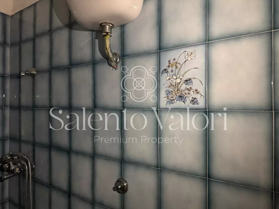 Immagine 14 di Casa indipendente in vendita  in Via Costa 51 a Parabita