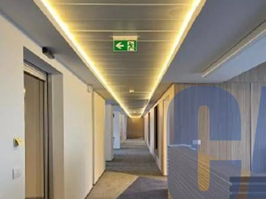 Immagine 9 di Ufficio in affitto  in VIALE MONZA a Milano