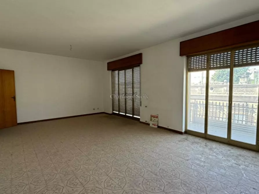 Immagine 1 di Appartamento in vendita  a Modica