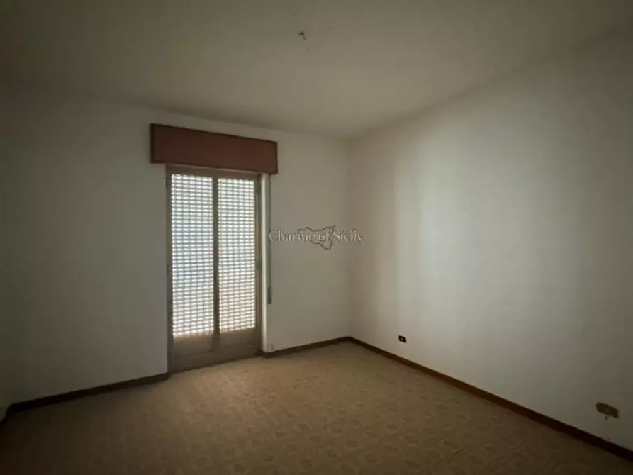 Immagine 13 di Appartamento in vendita  a Modica