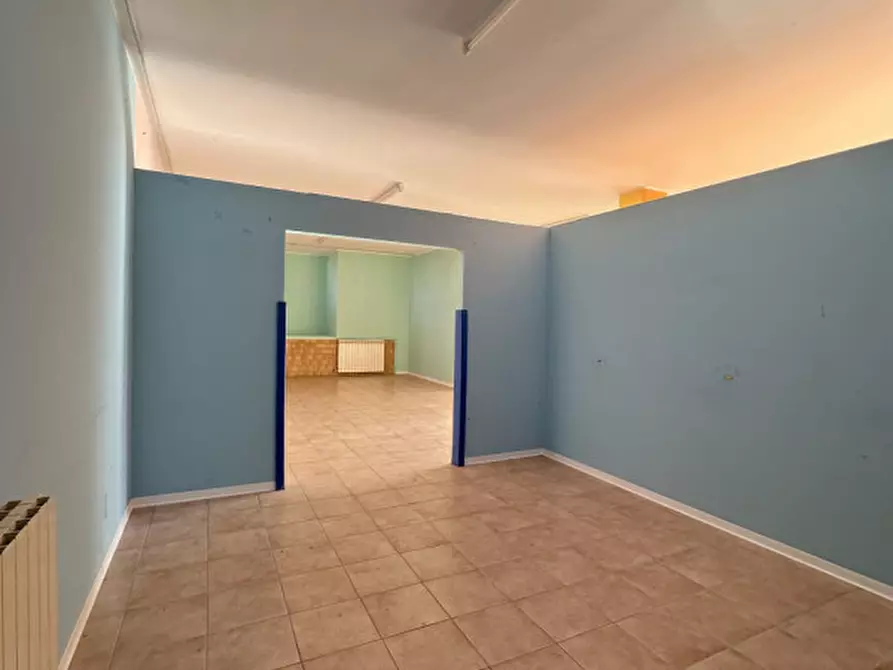 Immagine 8 di Laboratorio in vendita  in Via Pesaro a Perugia