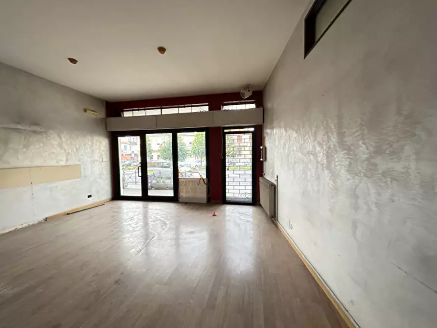 Immagine 1 di Negozio in vendita  in VIA IV NOVEMBRE a Mestrino