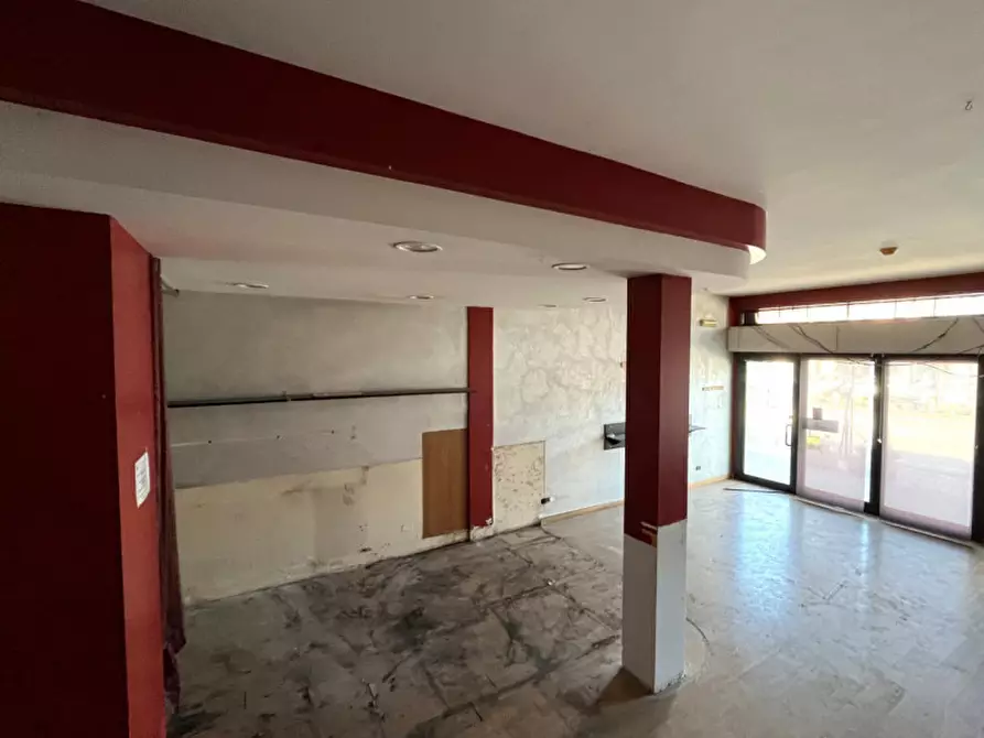 Immagine 10 di Negozio in vendita  in VIA IV NOVEMBRE a Mestrino