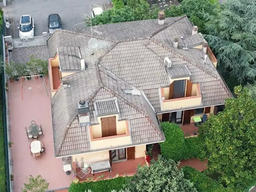 Immagine 1 di Villa in vendita  in Via Ulisse Carmi a Gattatico