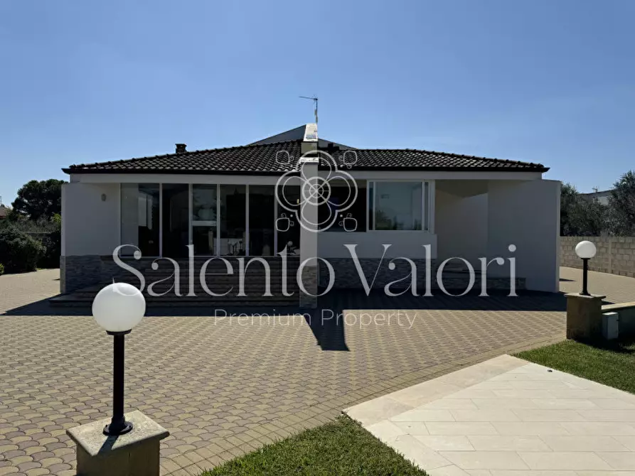 Immagine 3 di Villa in vendita  in Contrada Tuli-Jala a Parabita