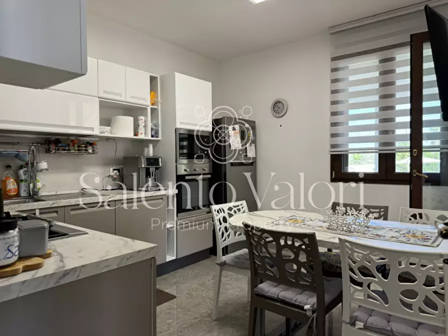 Immagine 32 di Villa in vendita  in Contrada Tuli-Jala a Parabita