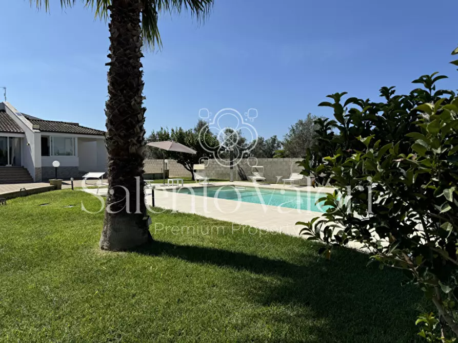 Immagine 48 di Villa in vendita  in Contrada Tuli-Jala a Parabita