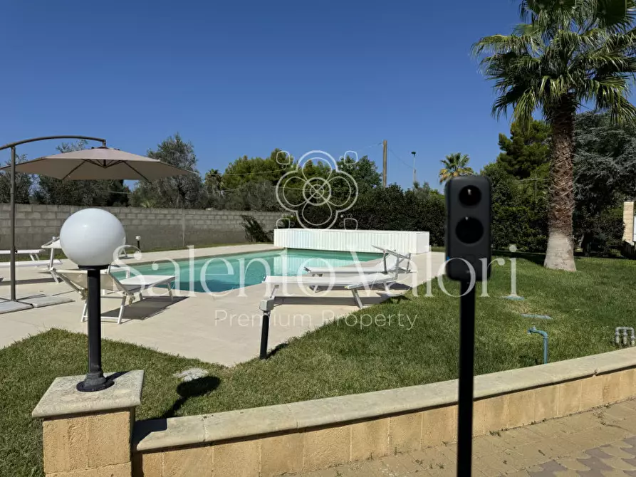 Immagine 49 di Villa in vendita  in Contrada Tuli-Jala a Parabita