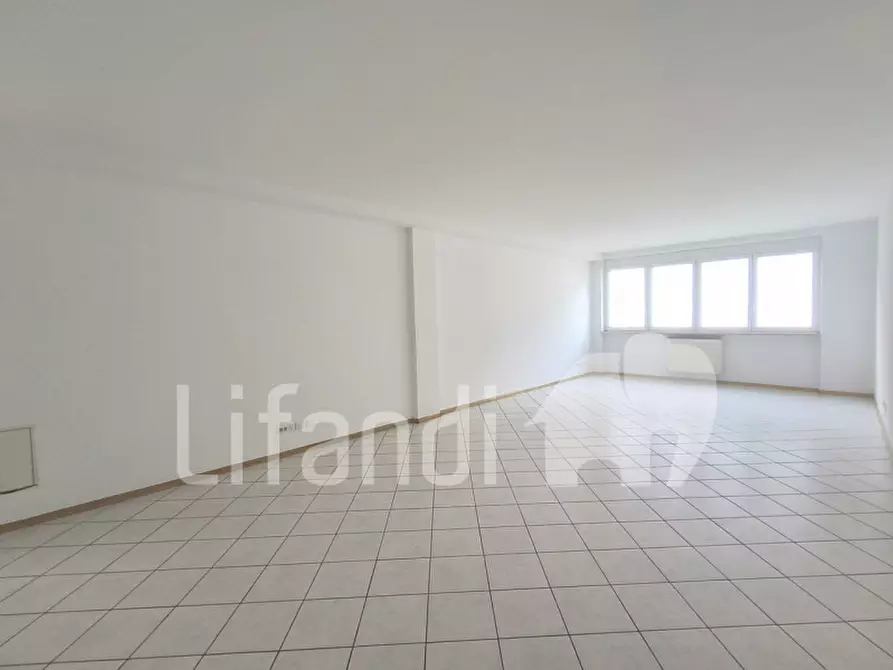 Immagine 3 di Ufficio in vendita  in Luis Zuegg straße a Merano .Meran.