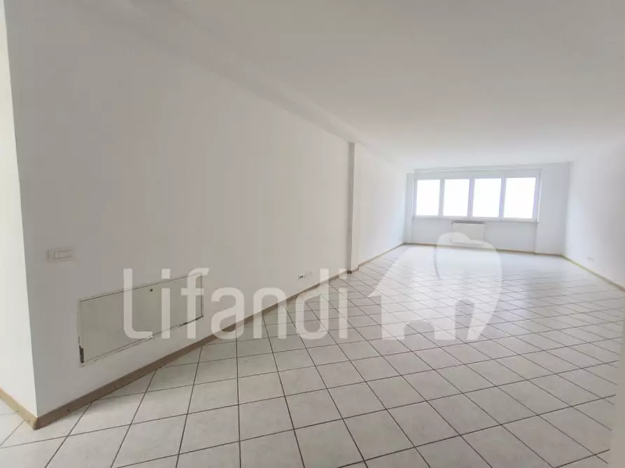 Immagine 5 di Ufficio in vendita  in Luis Zuegg straße a Merano .Meran.