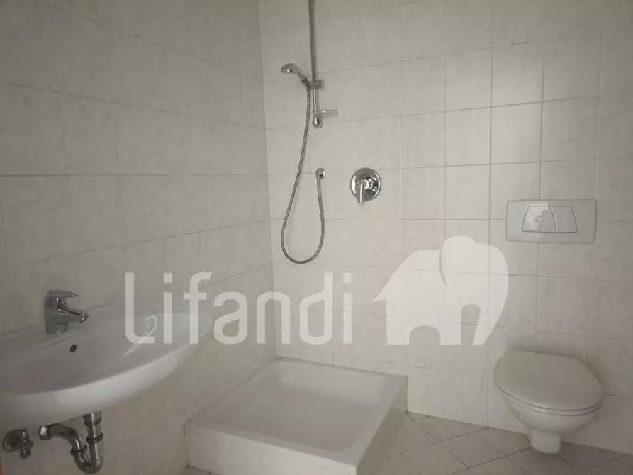 Immagine 6 di Ufficio in vendita  in Luis Zuegg straße a Merano .Meran.