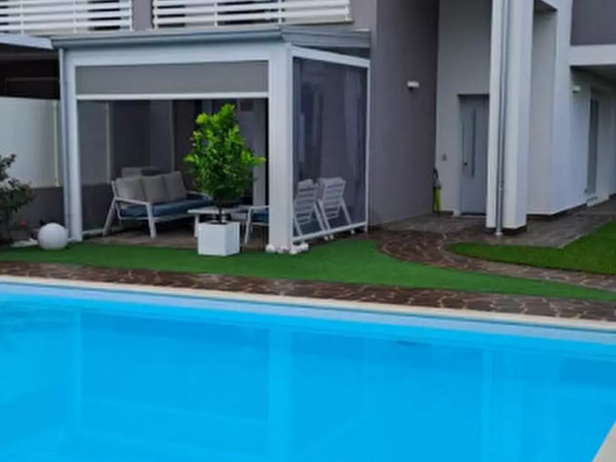 Immagine 10 di Casa bifamiliare in vendita  in via giovanni falcone a Villafranca Padovana