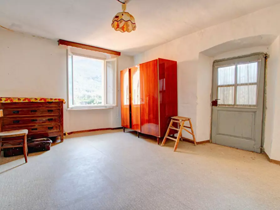 Immagine 13 di Casa bifamiliare in vendita  a Nago-Torbole