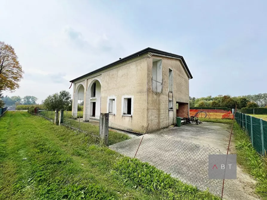 Immagine 13 di Casa indipendente in vendita  a Tombolo