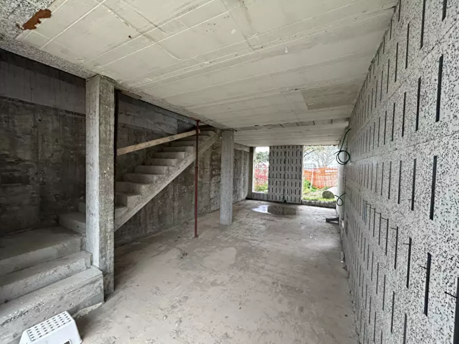 Immagine 3 di Casa bifamiliare in vendita  in Via Accademia a Rosolina