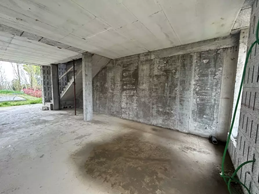 Immagine 6 di Casa bifamiliare in vendita  in Via Accademia a Rosolina