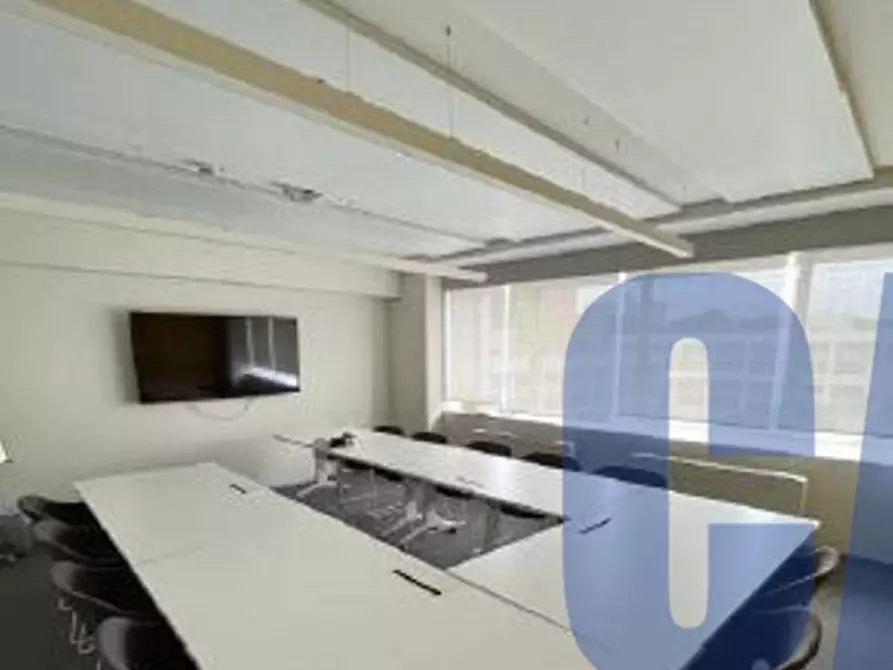 Immagine 8 di Ufficio in affitto  in VIALE MONZA a Milano