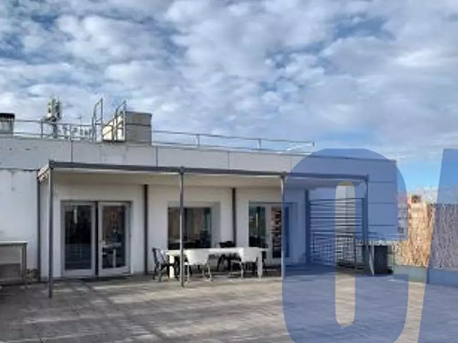 Immagine 12 di Ufficio in affitto  in VIALE MONZA a Milano